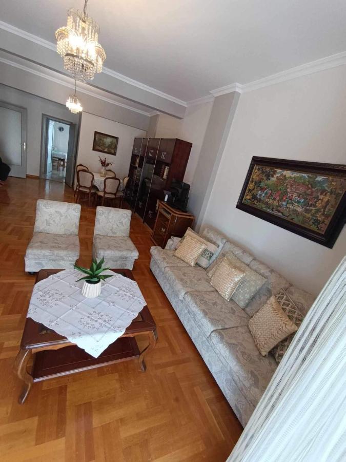 Mama΄s Apartment Kavala