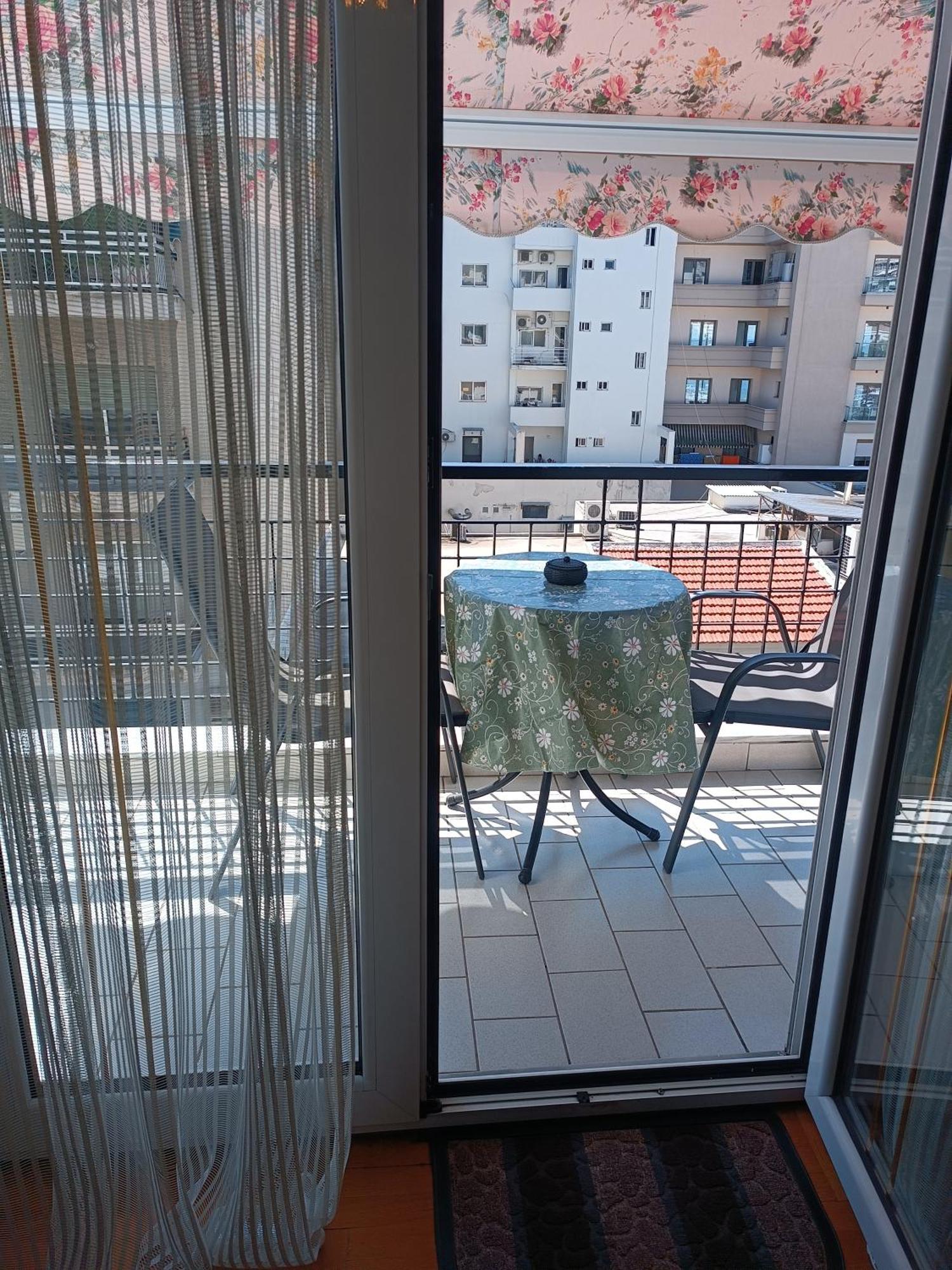 Mama΄s Apartment