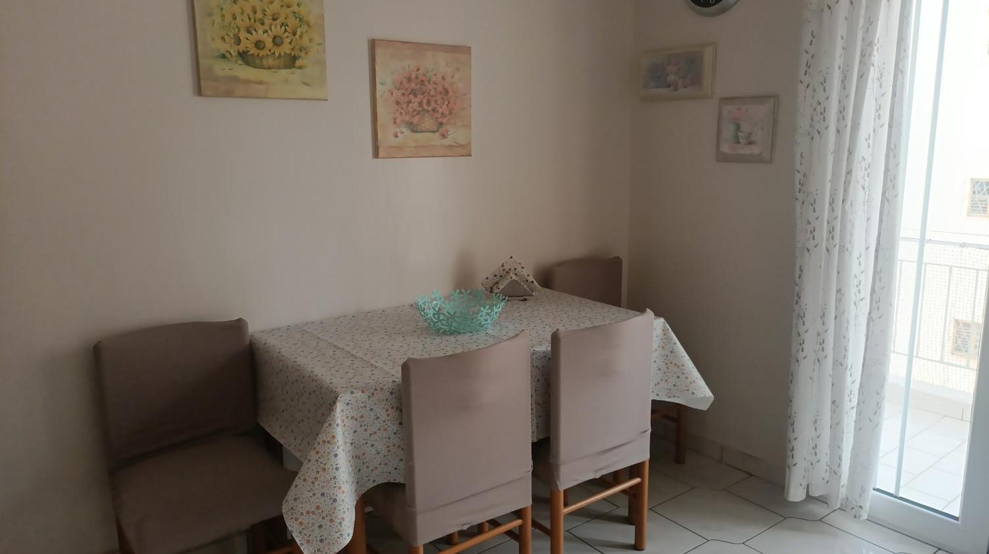 Mama΄s Kavala